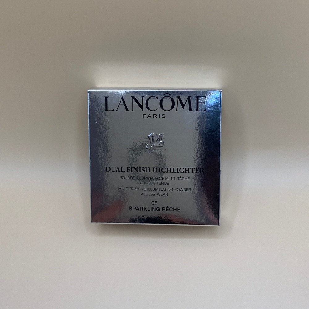 Lancôme dual finish highlighter